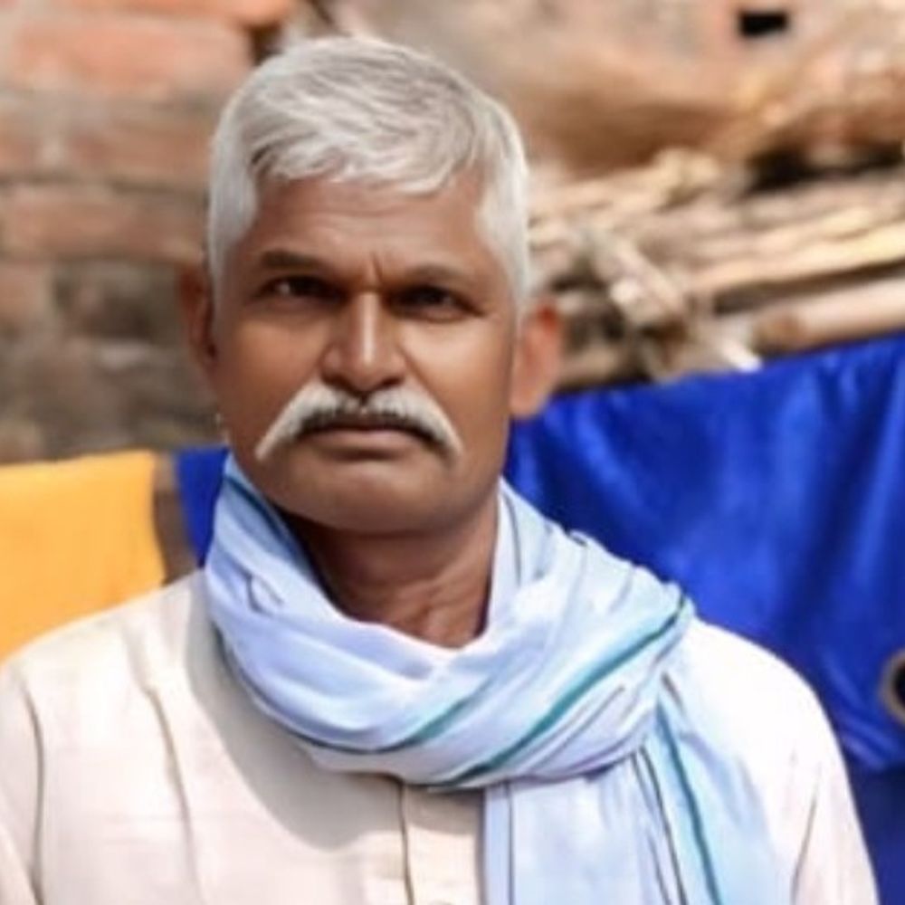 मऊ में भू-विवाद पर खूनी संघर्ष, एक बुजुर्ग की मौत:पुलिस ने 33 पर दर्ज किया केस, 4 आरोपी हिरासत में