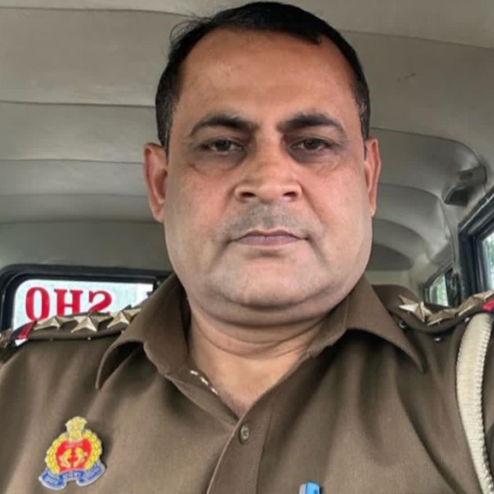 मेरठ इंस्पेक्टर पर पत्नी से बलात्कार का आरोप:अंधविश्वास में शादी को अशुभ बताकर तलाक और गर्भपात कराने का भी केस