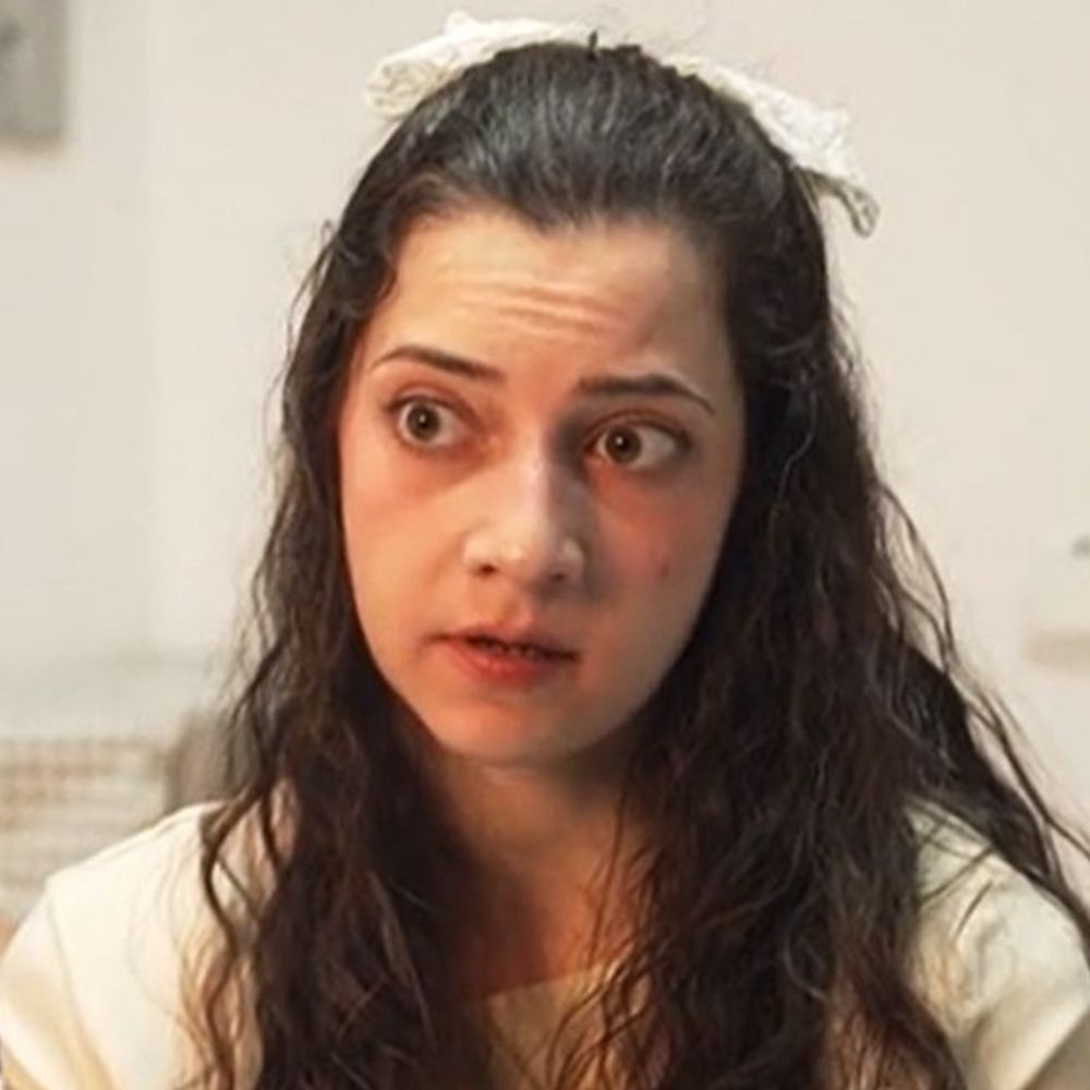 स्पेन में पिता से कानूनी लड़ाई के बाद इच्छामृत्यु मिली:रेप के बाद आत्महत्या की कोशिश की थी, तीन साल से व्हीलचेयर पर थीं