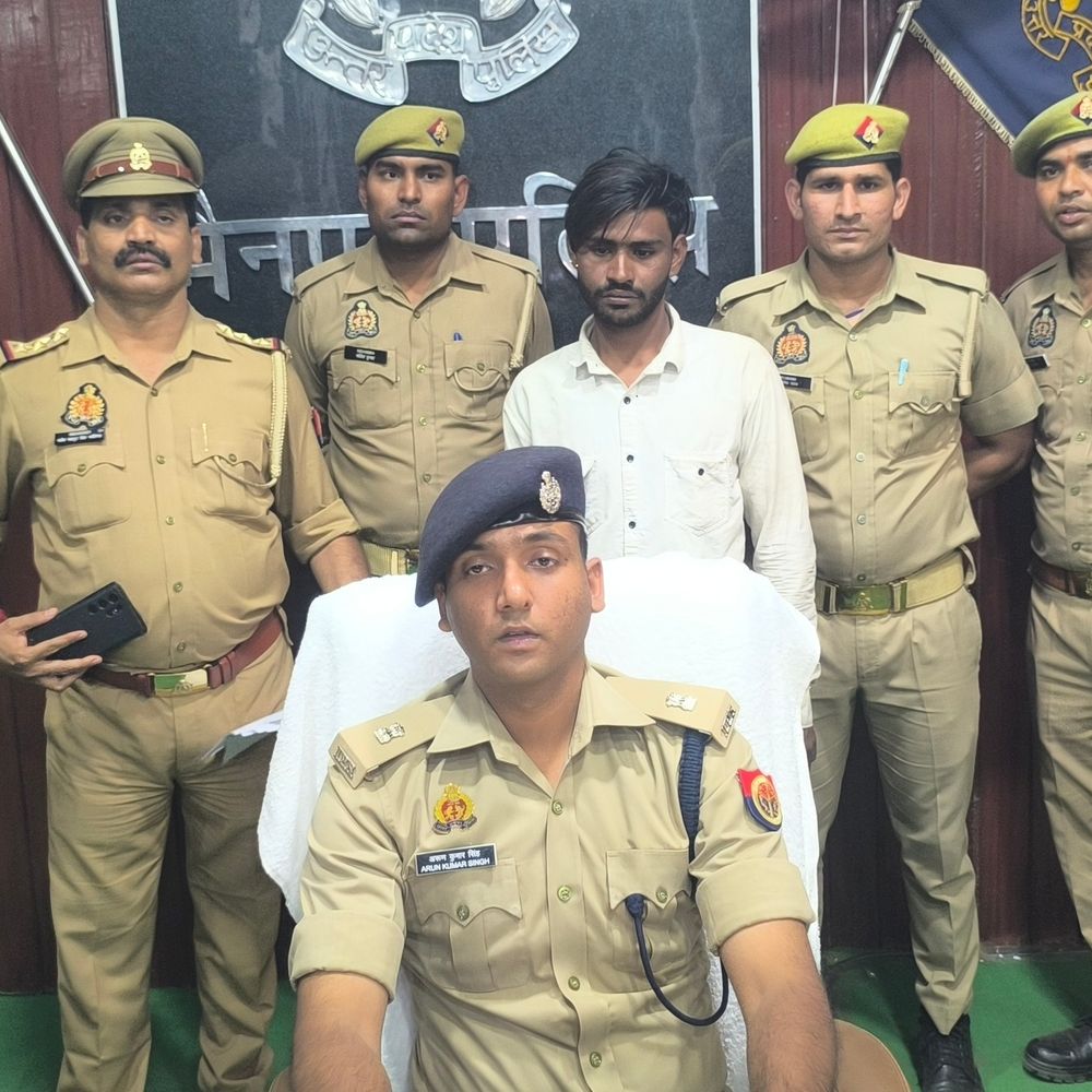 किसान की जेब काटने वाला गिरफ्तार:मैनपुरी में 20 हजार चोरी, 10 हजार रुपये बरामद