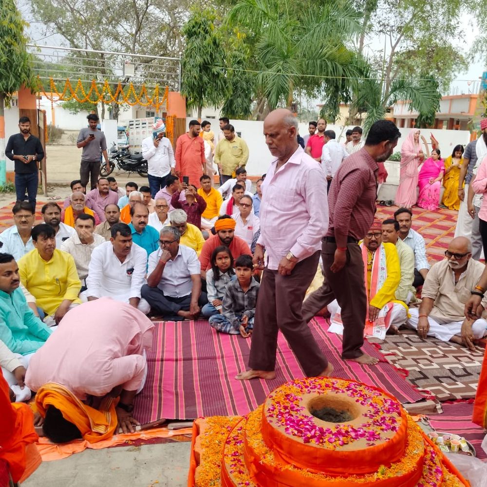 श्री जंगली बाबा जन्मोत्सव पर यज्ञ ध्वज पूजन संपन्न:निर्वाण शताब्दी महा महोत्सव की तैयारियां जारी, श्रद्धालु उमड़े