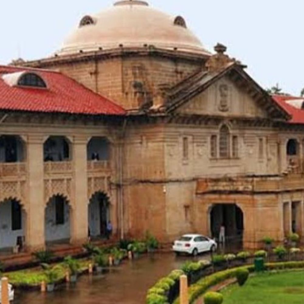 संभल शाही जामा मस्जिद कब्रिस्तान की नोटिस पर रोक:हाईकोर्ट ने प्रशासन की कार्रवाई रोकी, कहा-यथास्थिति क़ायम रखें