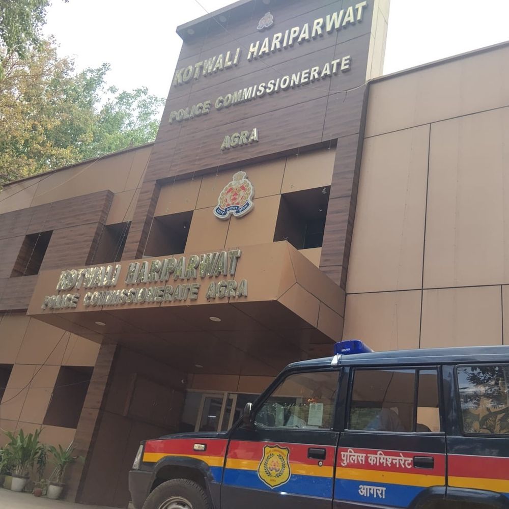 पार्षद पति पर दहेज और पत्नी को मारने की कोशिश:पीड़िता ने लगाए आरोप, FIR दर्ज, पुलिस जांच में जुटी