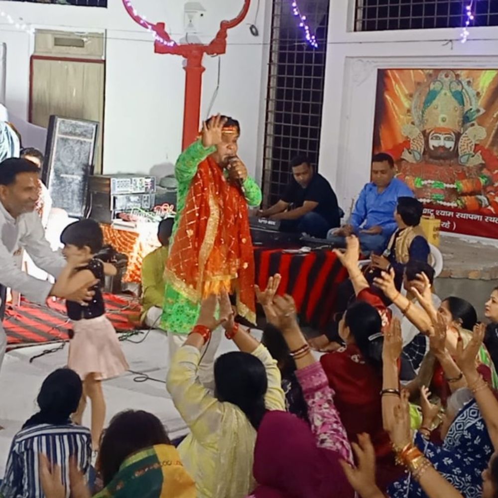 शास्त्री नगर के सिद्धपीठ गोल मंदिर में नवरात्रि उत्स्व:भव्य चौकी, झांकियों और महाआरती में उमड़ा आस्था का सैलाब