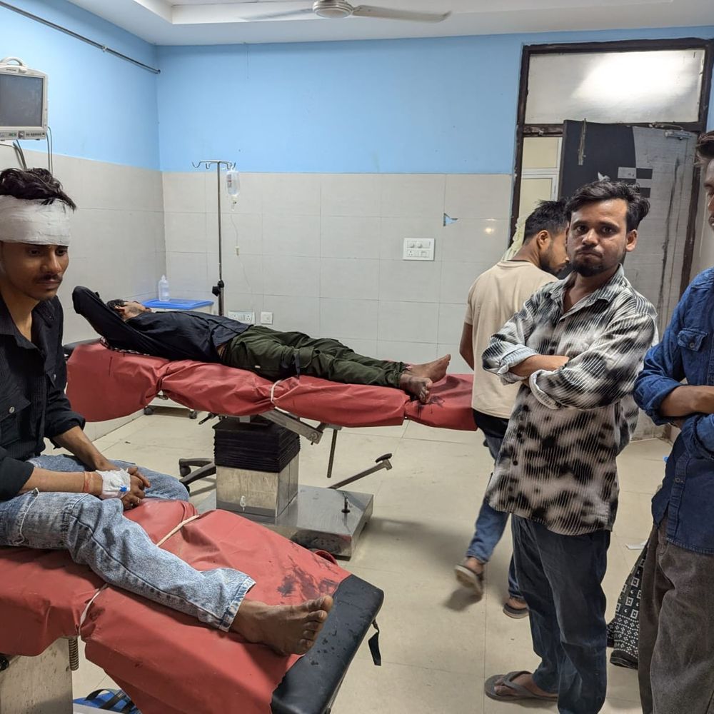 भोजपुर में युवक पर तलवार से हमला:शोभायात्रा के दौरान दो पक्ष आपस में झगड़ा कर रहे थे, वीडियो बनाने के शक पर सिर पर किया वार