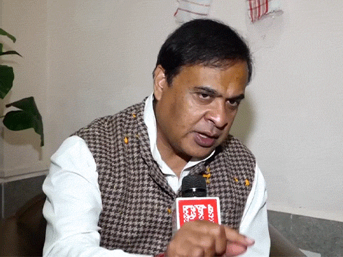 हिमंता बोले- 99 प्रतिशत हिंदू कांग्रेस छोड़ना चाहते:रिजल्ट बाद बस एक समुदाय की पार्टी बन जाएगी; असम में पीएम 'नमो एप' में स्पीच देंगे