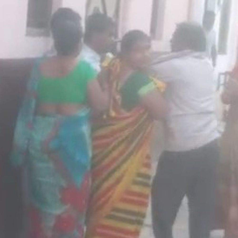 उन्नाव में मामूली विवाद पर दो पक्षों में मारपीट:लाठी-डंडों से हमला, वीडियो आया सामने; कई घायल, एक हिरासत में