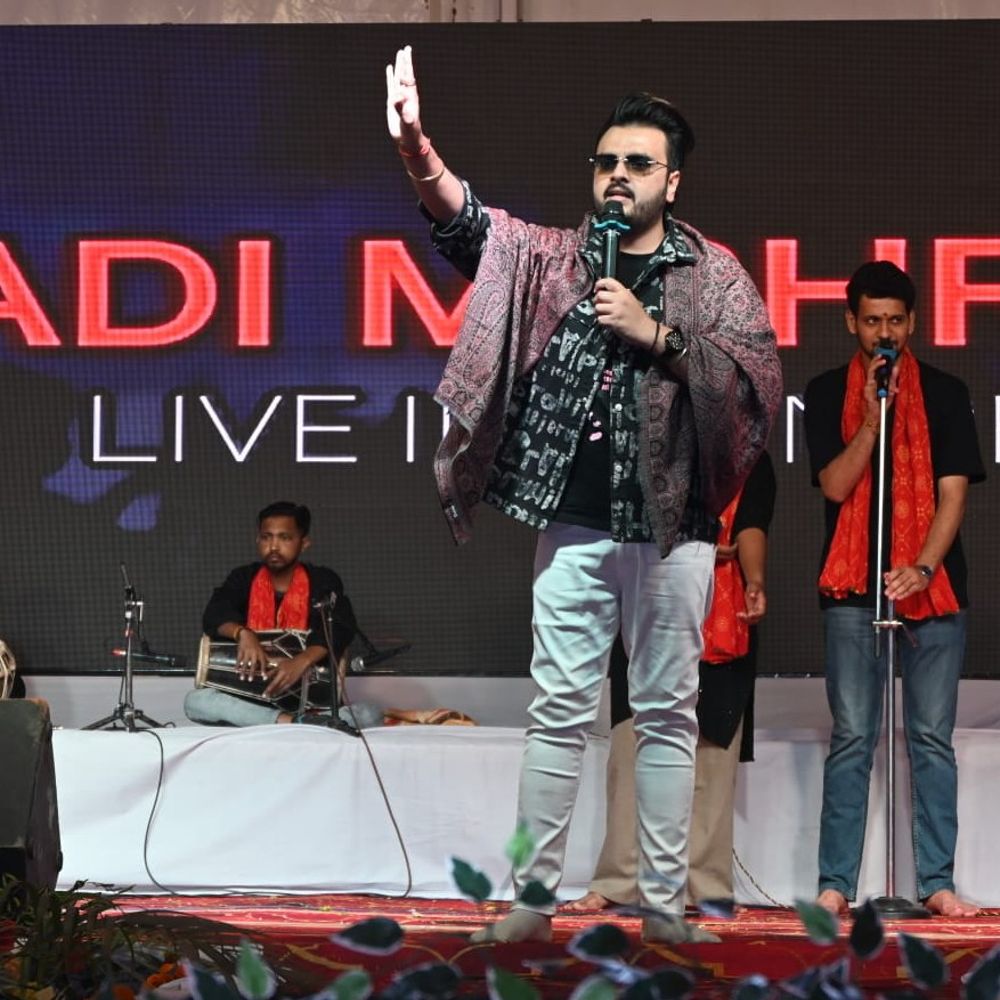 विन्ध्य महोत्सव में कलाकारों ने बांधा समां:अनादि मिश्रा और उर्मिला श्रीवास्तव के गीतों पर झूमे श्रोता