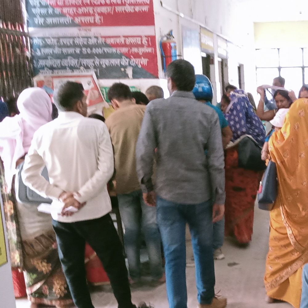 अयोध्या में 10 लाख से अधिक गोल्डन कार्ड जारी:पीएमजेएवाई और मातृ वंदना योजना से 86165 महिलाओं को स्वास्थ्य सेवाएं मिलीं