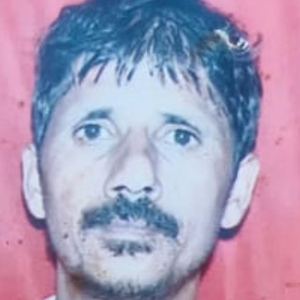 हाथरस में सड़क हादसे में साइकिल सवार की मौत:मथुरा-बरेली हाईवे पर सड़क पार करते समय हादसा, इलाज के दौरान दम तोड़ा