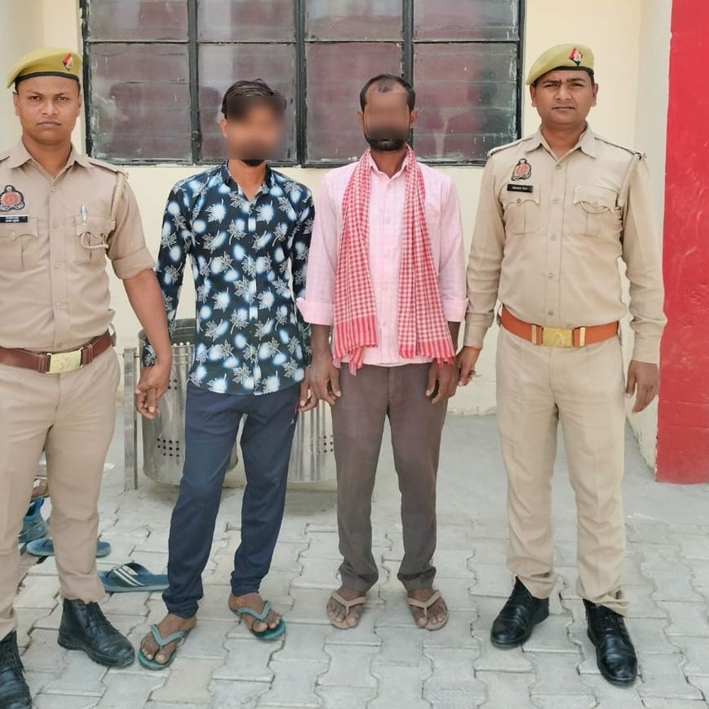 हत्या के प्रयास में दो वांछित आरोपी गिरफ्तार:सिद्धार्थनगर में पुलिस ने की कार्रवाई, न्यायालय भेजा