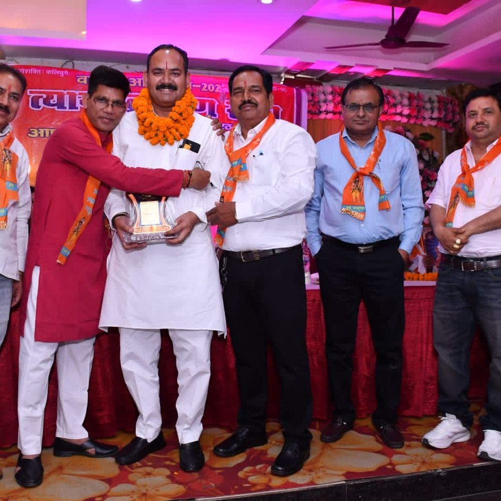 मेरठ में त्यागी ब्राह्मण सभा का अधिवेशन:विपिन त्यागी अध्यक्ष बने, त्यागी भवन को भूमि दान की घोषणा