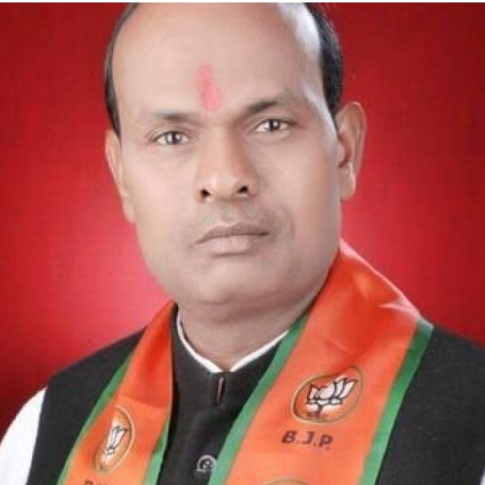 विधायक आवास के सामने आम का बाग काटा:विधायक के बेटे पर आरोप, वन विभाग ने जांच शुरू की