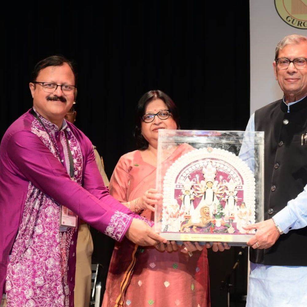 गुरुग्राम में राज्यपाल ने समाज में एकजुटता पर दिया जोर:  बंगिया परिषद समारोह का किया शुभारंभ, 5 लाख की दी आर्थिक सहायता – Farrukh Nagar News