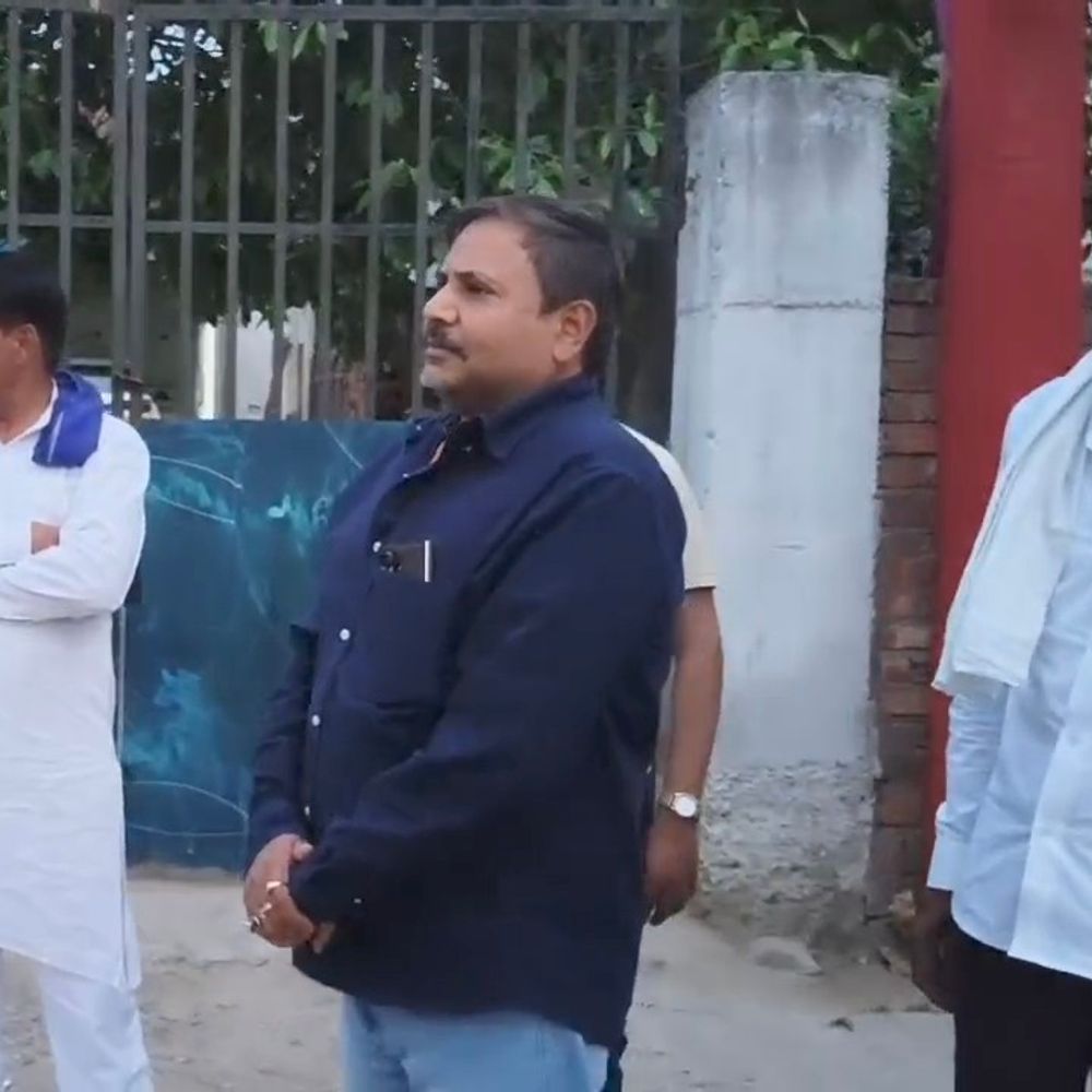 बैंक्वेट हॉल मालिक से 50 लाख की रंगदारी मांगी:मुजफ्फरनगर में जान से मारने की धमकी, पुलिस CCTV फुटेज से जांच में जुटी