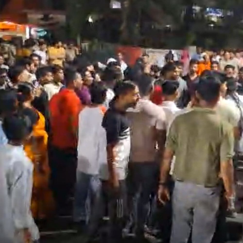 रायपुर में दो पक्षों के बीच विवाद,आधा दर्जन घायल:  बाइक से टक्कर के बाद लाठी-डंडों से हमला, तीन युवकों का फूटा सिर, इलाके में तनाव – Raipur News