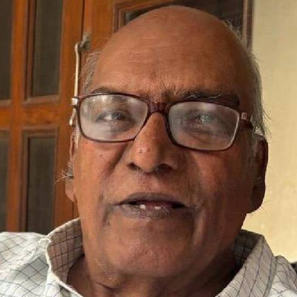 इंदौर में समाजसेवी इसरदास सबनानी का निधन:  परिजनों ने निभाई अंतिम इच्छा; नेत्र, त्वचा और देह का किया दान; गार्ड ऑफ ऑनर मिला – Indore News