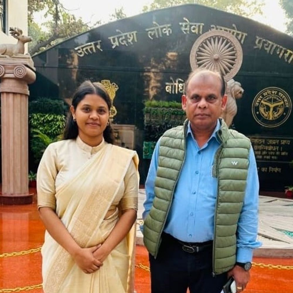 स्वाति 69वीं और नवनीत 32वीं रैंक हासिल कर बने BDO:परिवर्तनीय कृषि भू-उपयोग प्रतिरूप विषय पर नवनीत पीएचडी कर रहे