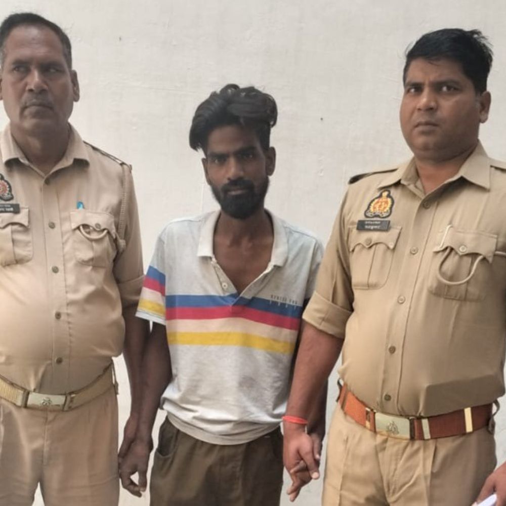 चुनार में युवक 2.25 लाख की हेरोइन के साथ गिरफ्तार:पुलिस ने एनडीपीएस एक्ट के तहत मामला दर्ज कर जेल भेजा