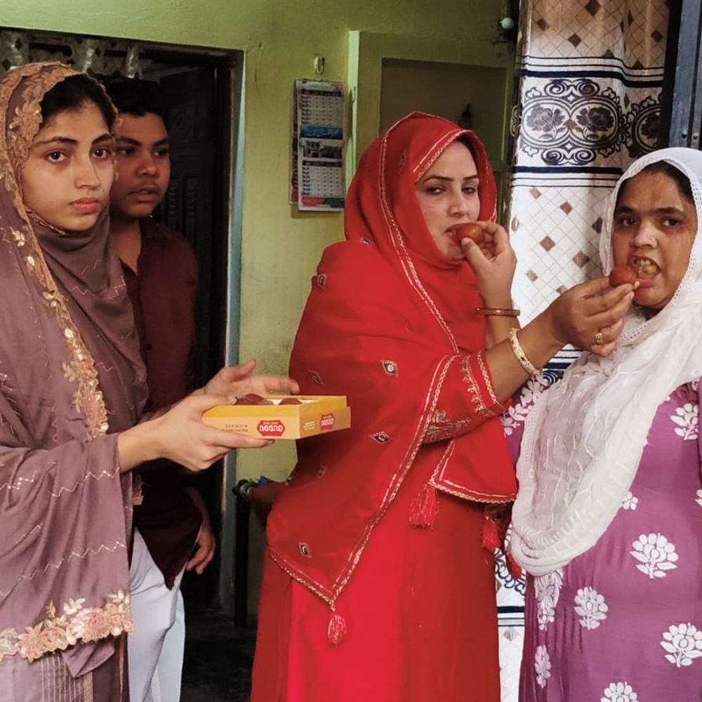 बिजनौर के फरजंद अली ने UPPCS में 109वीं रैंक हासिल:पिता मुंबई में टायर पंचर की दुकान चलाते हैं