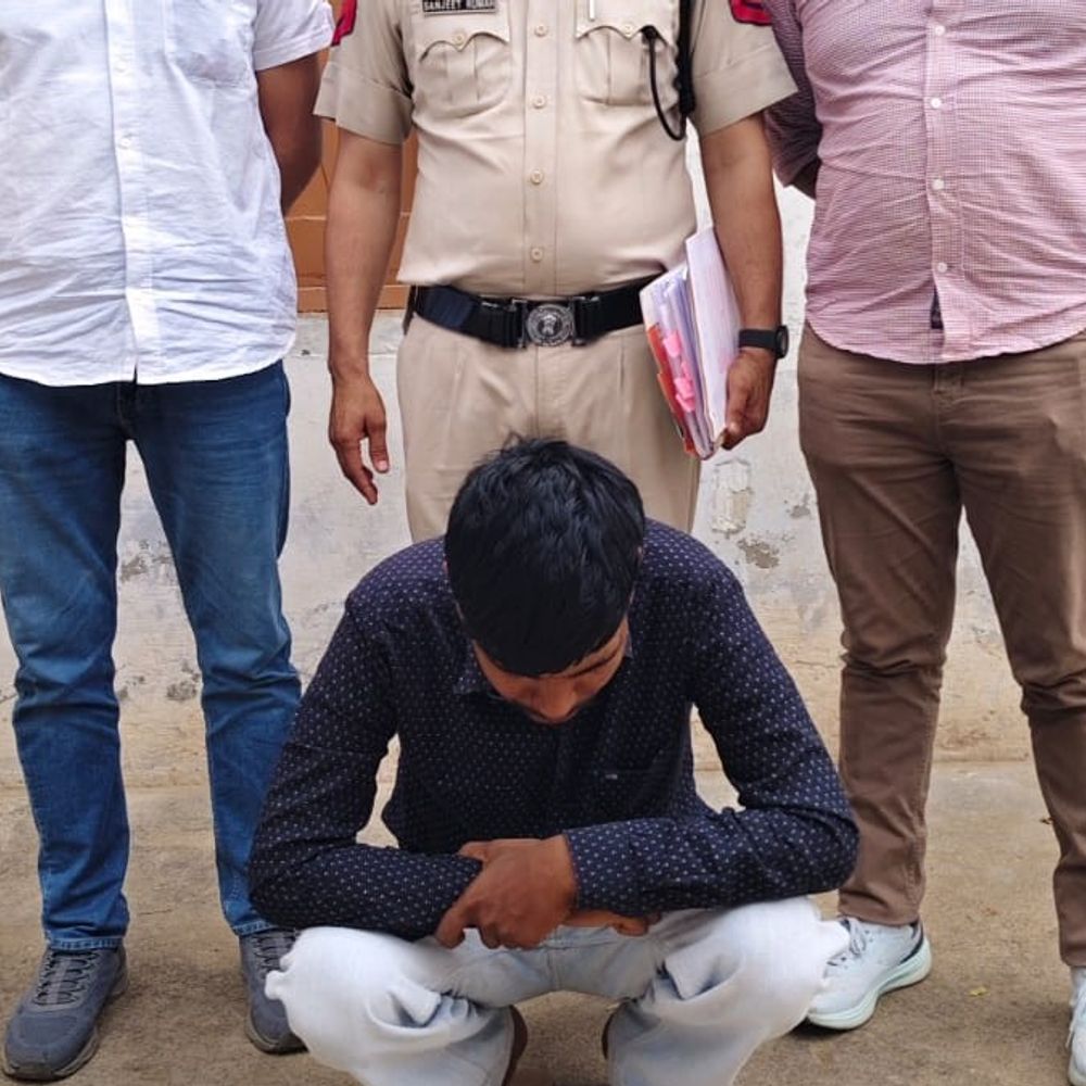 सिरसा पुलिस ने चोरी के आरोपी को पकड़ा:  घर से नकदी और आभूषण लेकर हुआ था फरार, कोर्ट ने रिमांड पर भेजा – rania News