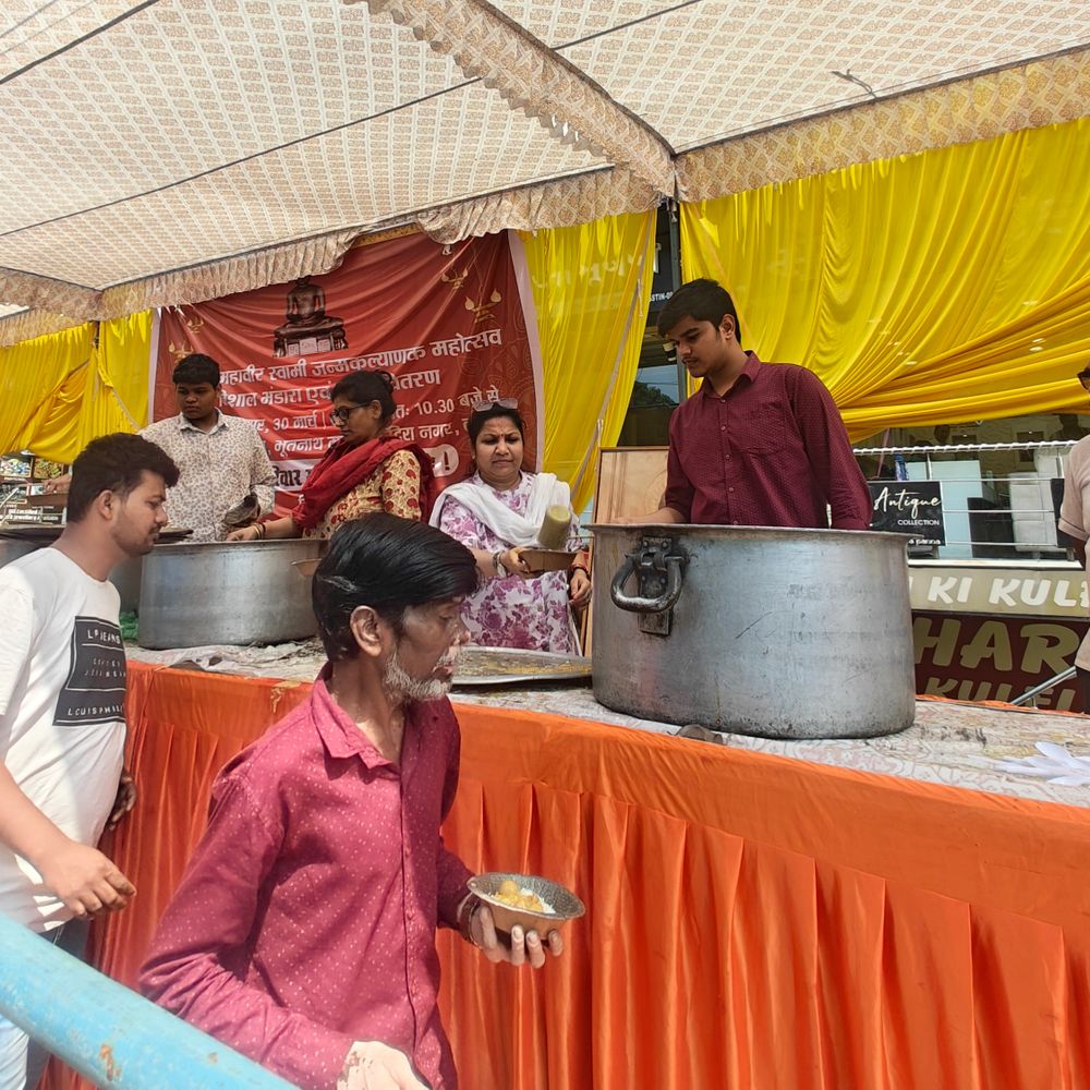 भगवान महावीर स्वामी का जन्म कल्याणक मनाया गया:चैत्र शुक्ल त्रयोदशी पर जैन मंदिरों में उत्साह और श्रद्धा के साथ आयोजन
