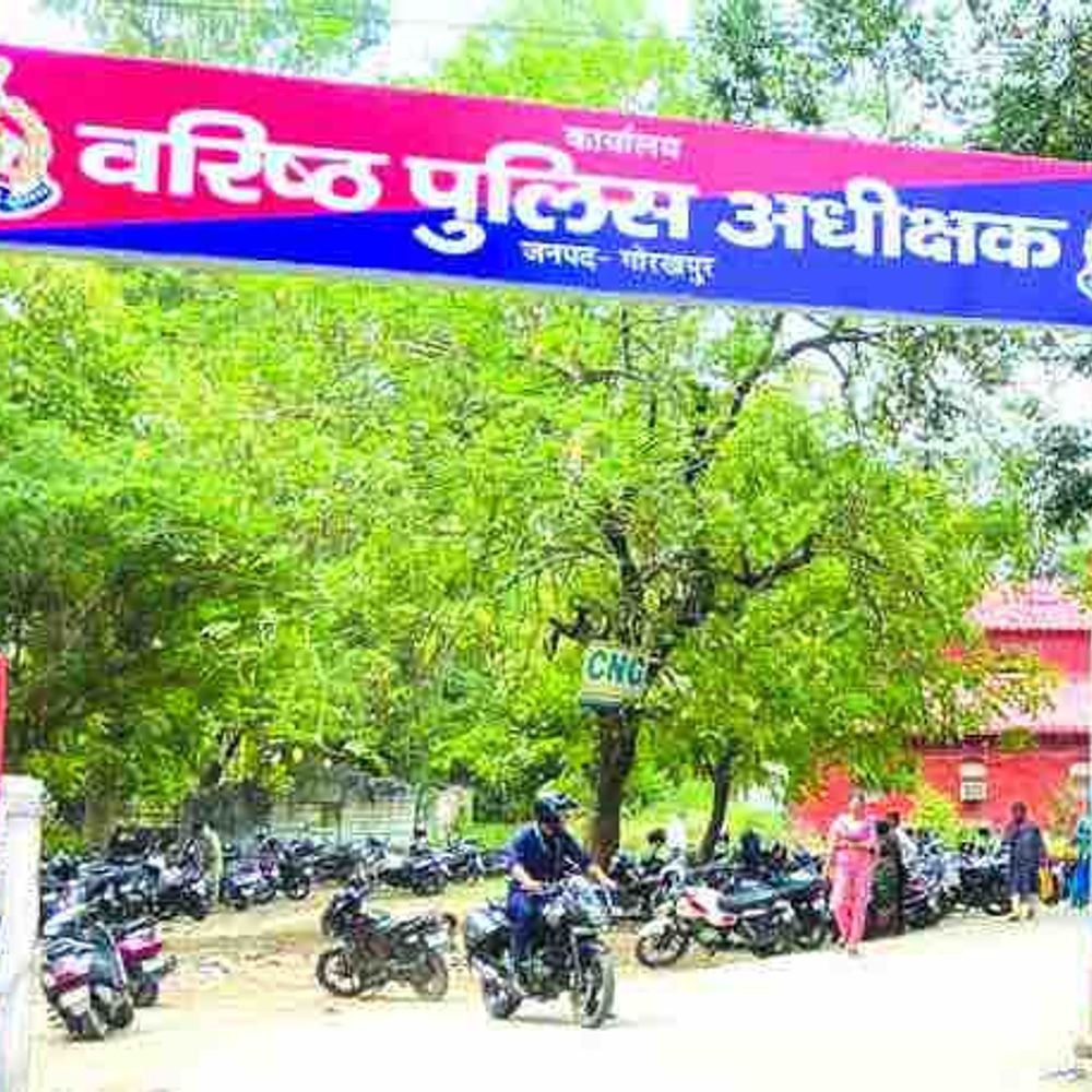 गोरखपुर में 27 सब-इंस्पेक्टर का ट्रांसफर:कई चौकियों पर हुई नई पोस्टिंग, तुरंत ज्वाइन करने के हैं निर्देश