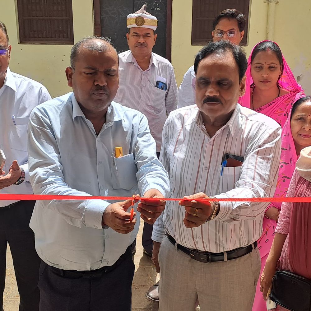 मथुरा में आयुष्मान भारत कैंप शुरू:पात्र लाभार्थियों के बनाए जा रहे कार्ड, अधिक लोगों तक योजना पहुंचाने पर जोर