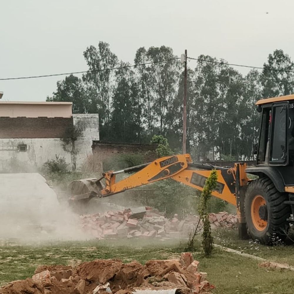 मुजफ्फरनगर में 40 बीघा अवैध प्लॉटिंग ध्वस्त:रुड़की रोड व बाईपास किनारे MDA ने कार्रवाई की