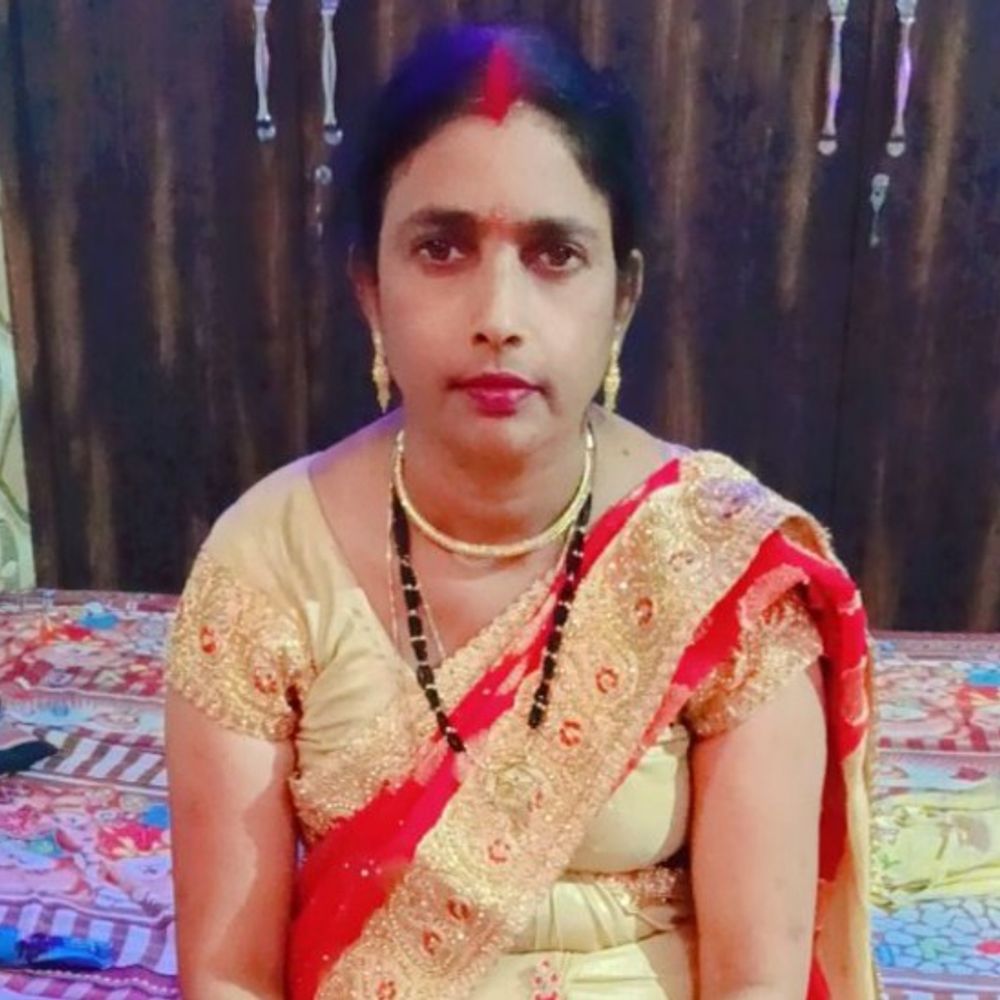 शाहजहांपुर में दो बाइकों की टक्कर:पत्नी की मौत, पति समेत तीन घायल