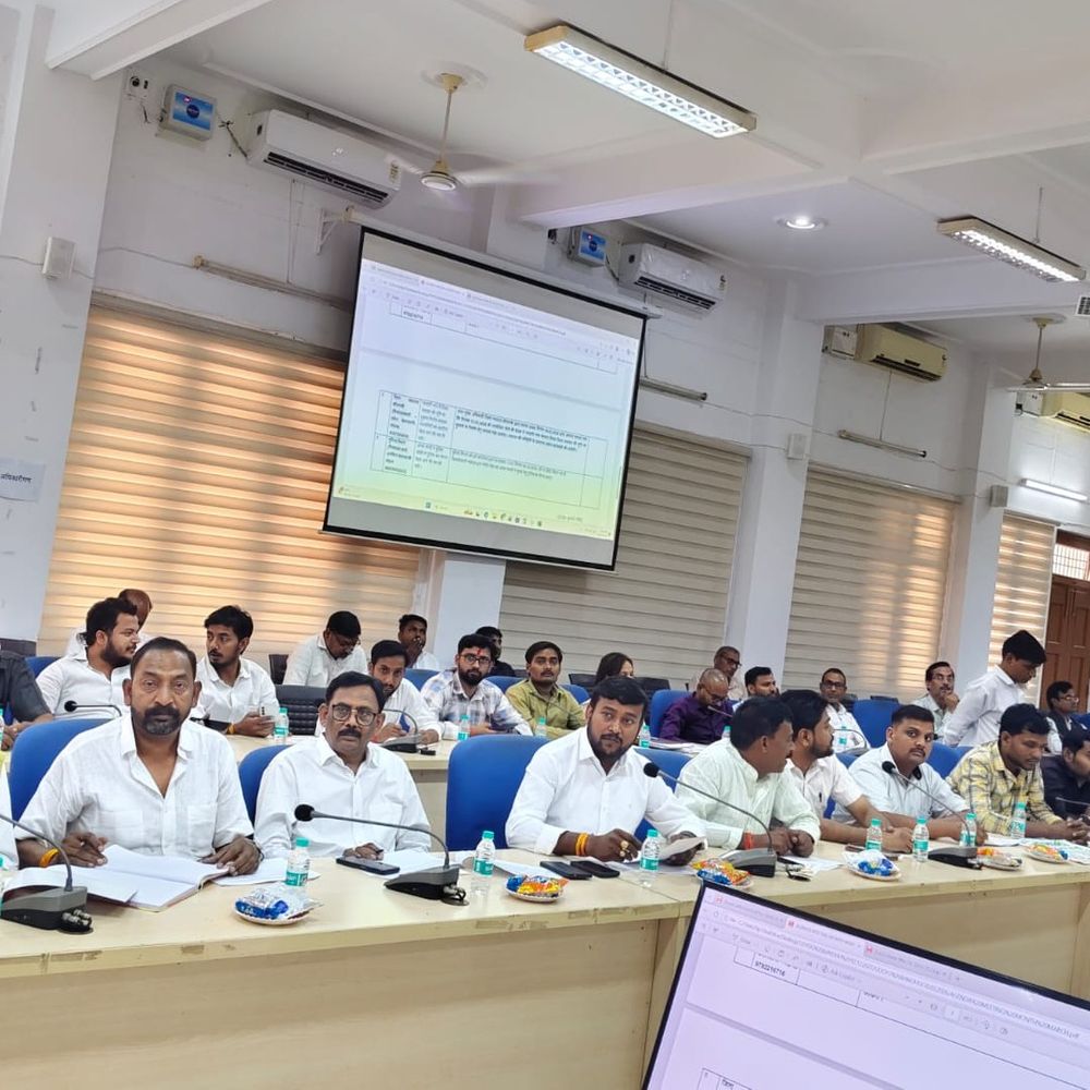 निवेश मित्र पोर्टल पर 31 मामले लंबित:कौशांबी CDO ने दिए निस्तारण के निर्देश, पिछले महीने 1727 प्रकरण मिले थे