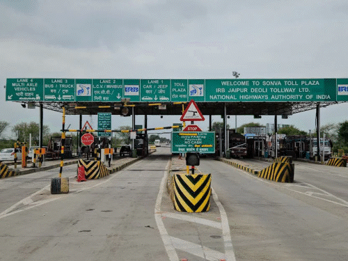 यूपी में रात 12 बजे से बदल जाएंगे 8 नियम:बिना रजिस्ट्रेशन नहीं चलेंगी ओला-उबर, 1 क्विंटल गेहूं पर किसानों को 160 रुपए ज्यादा मिलेंगे