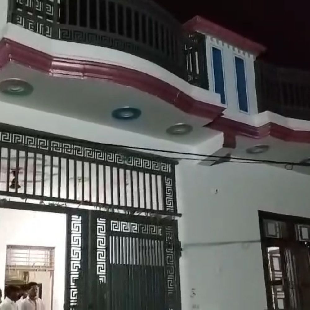 फतेहपुर में युवक ने फांसी लगाकर की आत्महत्या:5 दिन पहले घर का हुआ था गृह प्रवेश, अप्रैल में होनी थी शादी