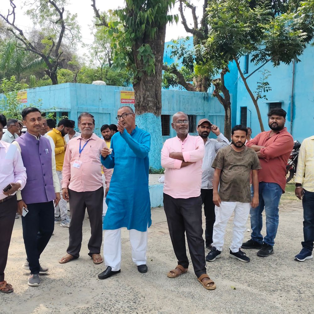 मधेपुरा के BNMU में सीनेट चुनाव मतगणना शुरू:14 पदों के लिए 95% हुई वोटिंग, उम्मीदवार और समर्थकों में उत्साह