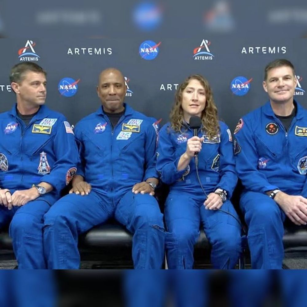 50 साल बाद नासा का चंद्र मिशन:आर्टेमिस-2 मिशन की पहली महिला होंगी क्रिस्टीना; टीम में 4 अंतरिक्ष यात्री