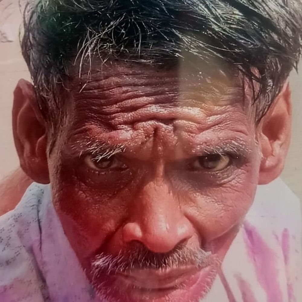 अज्ञात वाहन की टक्कर से लांड्री संचालक की मौत:निजी काम से पैदल जा रहे थे, पीछे से कार ने मारी टक्कर