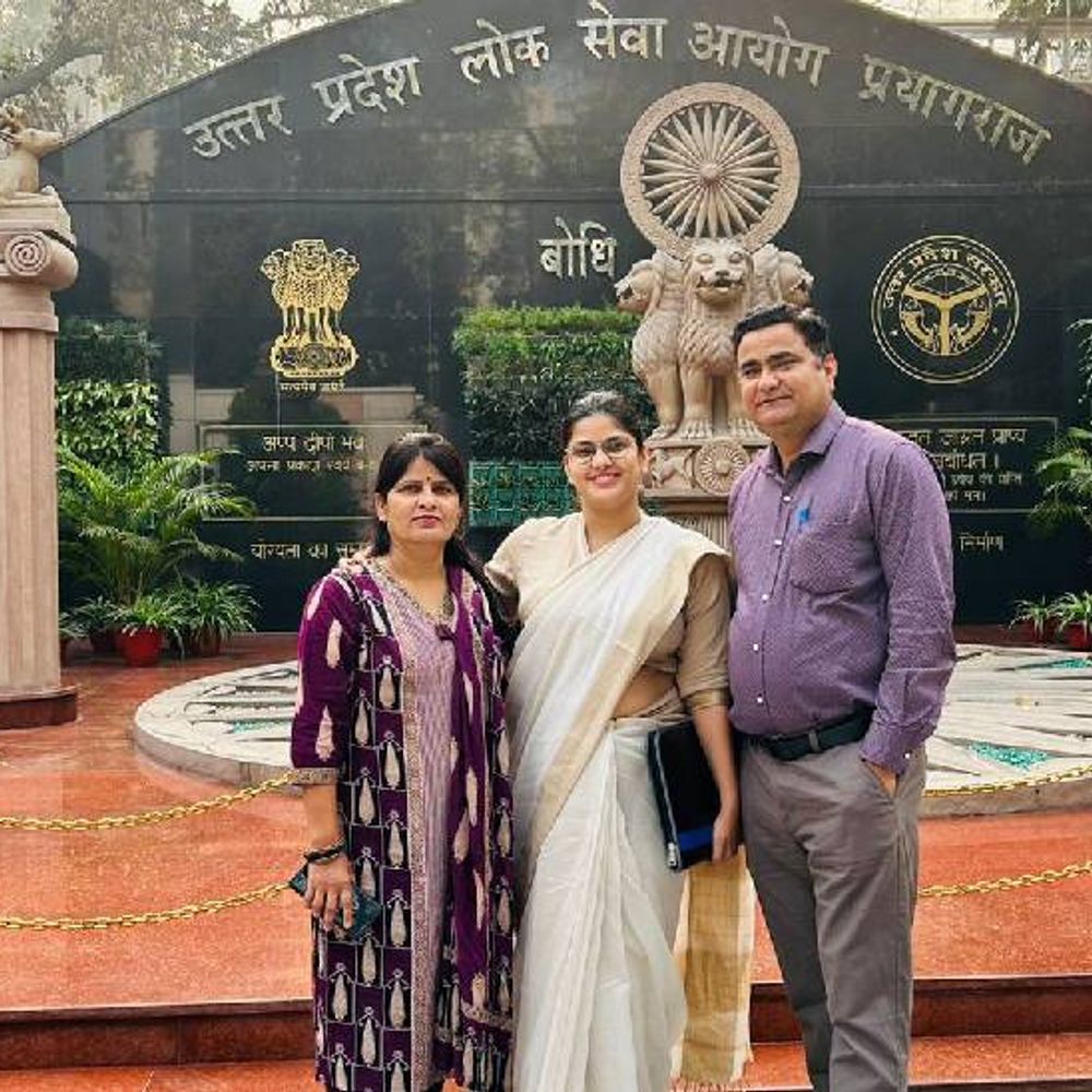 लखनऊ के कई अभ्यर्थियों का यूपी पीसीएस में सिलेक्शन:दिशा सिंह पहले प्रयास में बनी नायब तहसीलदार, अभ्युदय योजना से पढ़ाई करने वाले कई चयनित