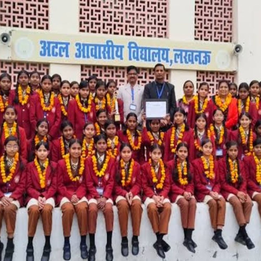 अटल आवासीय विद्यालयों में लागू होगा ‘प्रोजेक्ट प्रवीण’:3447 स्टूडेंट्स को मिलेगा प्रशिक्षण, AI-हेल्थकेयर और इलेक्ट्रॉनिक्स के बनेंगे एक्सपर्ट