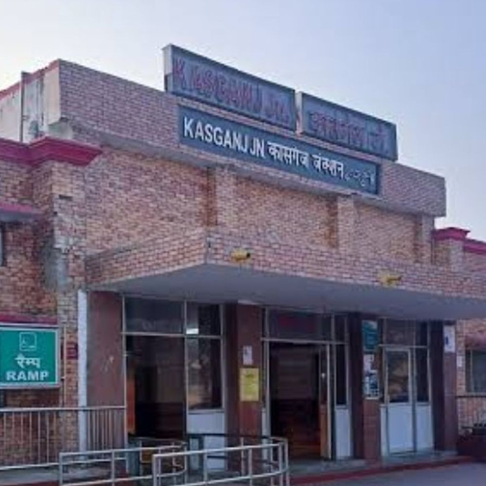 मुंबई-काठगोदाम स्पेशल ट्रेन की अवधि बढ़ी:अब अप्रैल अंत तक चलेगी, यात्रियों को मिलेगी राहत