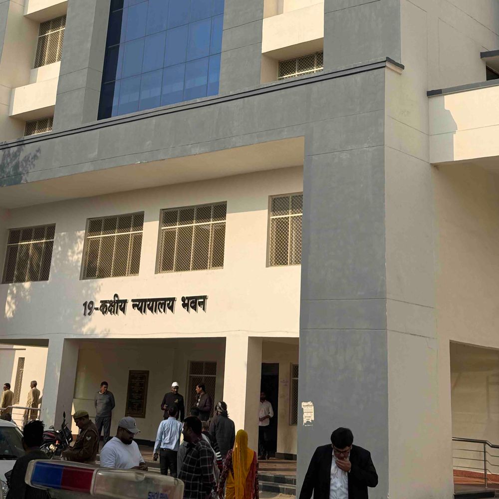 छात्र की हत्या के पांच दोषी दोस्तों को आजीवन कारावास:ईंट और पेन से कुचलने के बाद दबाया था गला, 4 साल बाद आया फैसला