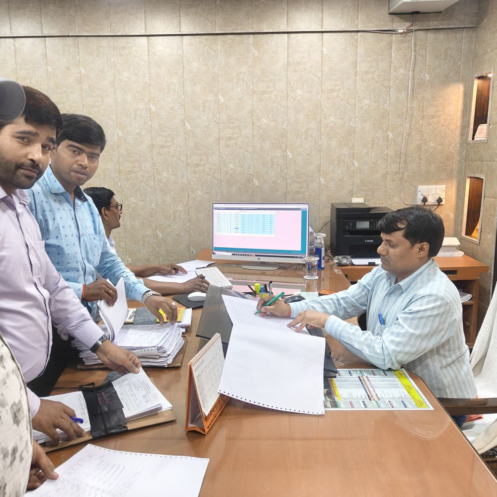 मऊ कोषागार में 16 करोड़ से अधिक का बजट निस्तारित:नगर निकायों ने सर्वाधिक भुगतान कर 'जीरो पेंडेंसी' हासिल की