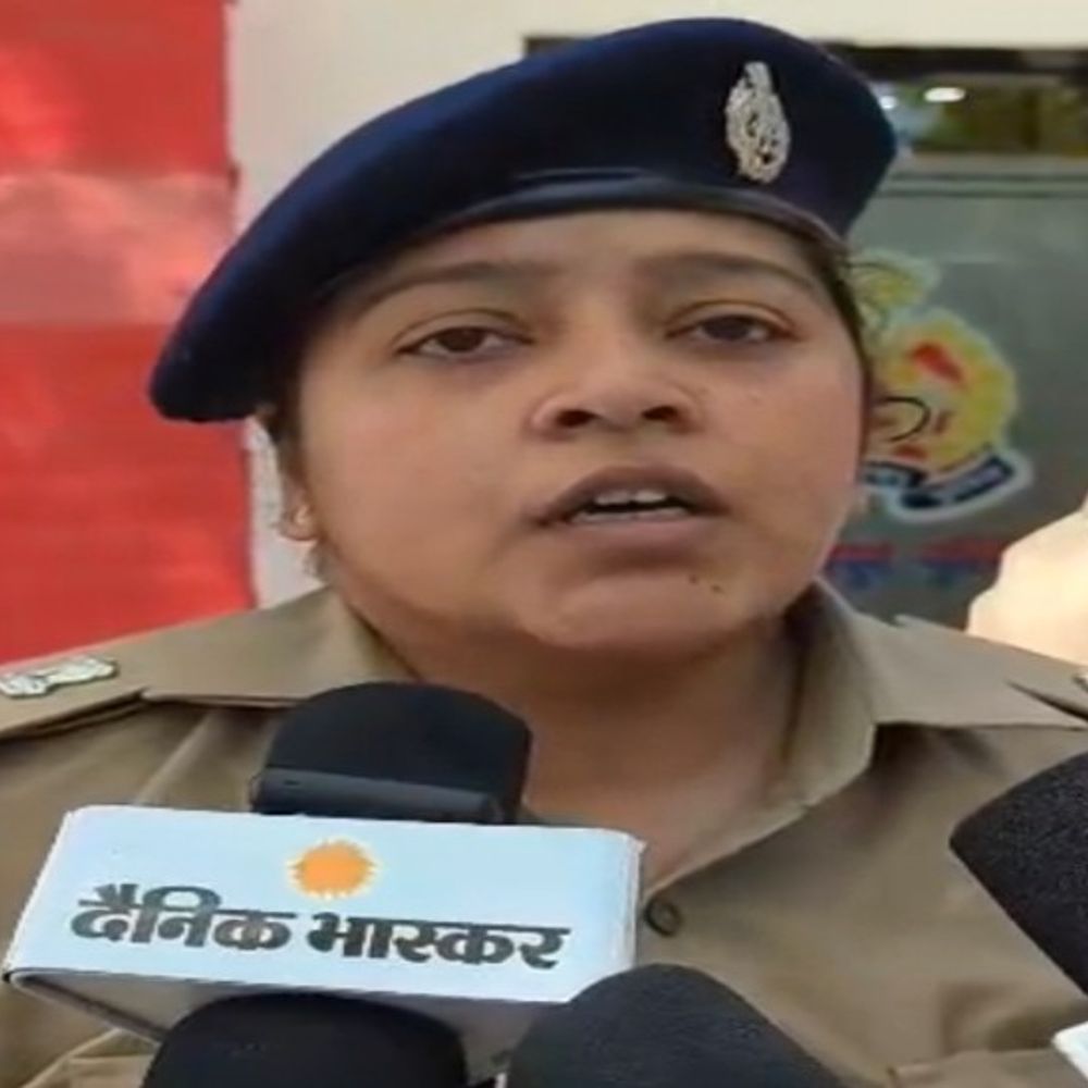 शाहजहांपुर में 250 महिलाएं बनीं 'दामिनी':महिलाओं के खिलाफ अपराध रोकने में पुलिस की मदद करेंगी