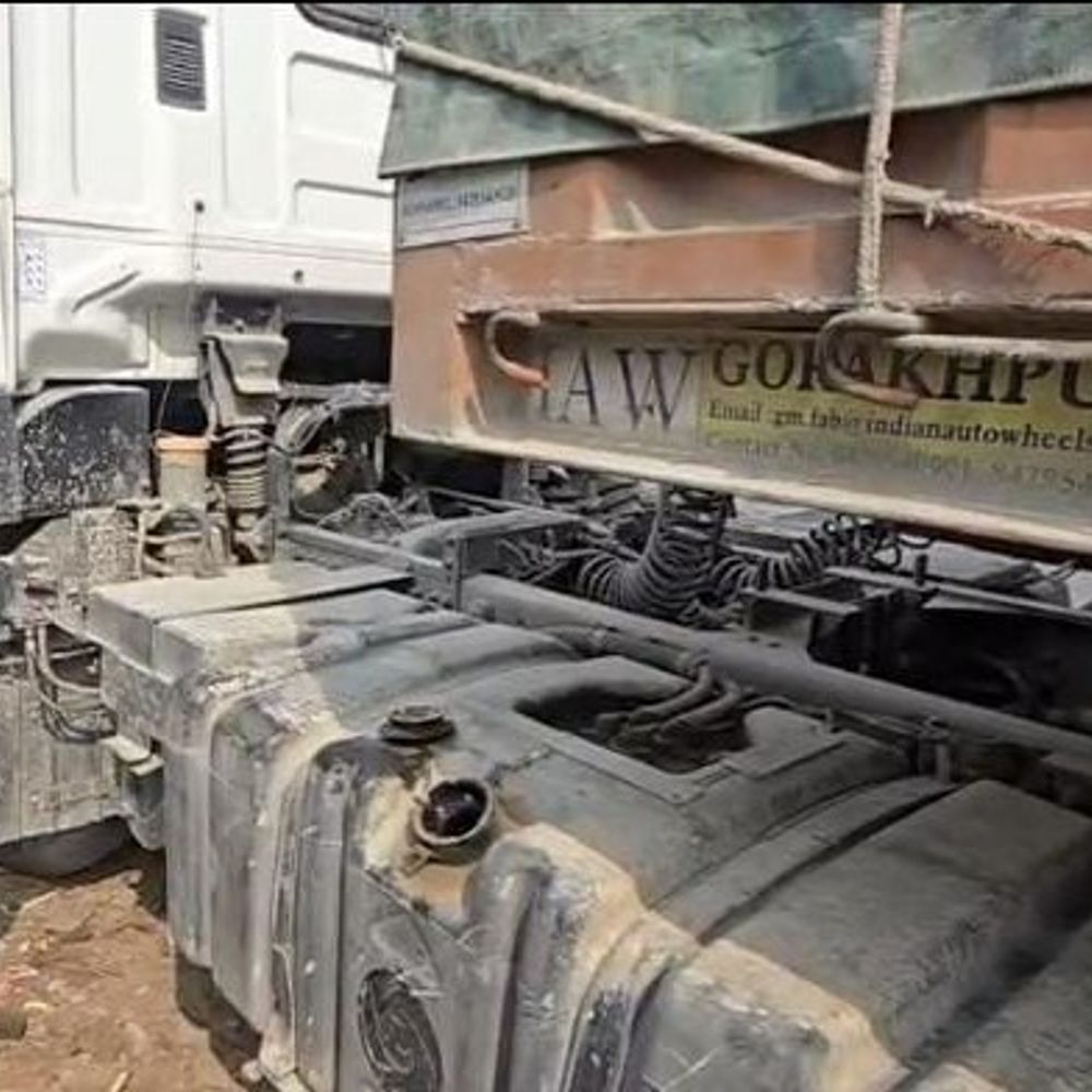 श्रावस्ती में इकौना बाईपास पर खड़े ट्रक से डीजल चोरी:220 लीटर डीजल चोरी, वारदात CCTV में कैद