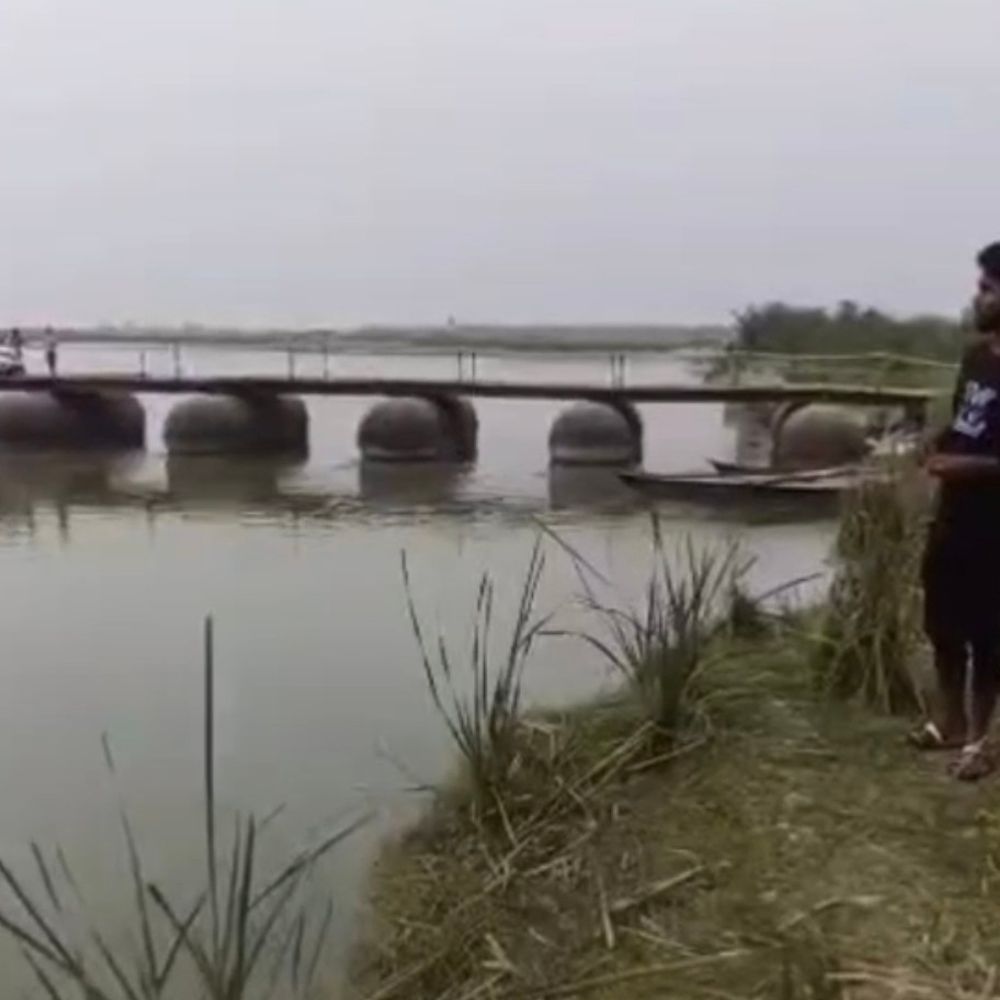 शारदा नदी में नहाते समय युवक डूबा:लखीमपुर-खीरी पुलिस और गोताखोरों ने तलाश अभियान चलाया