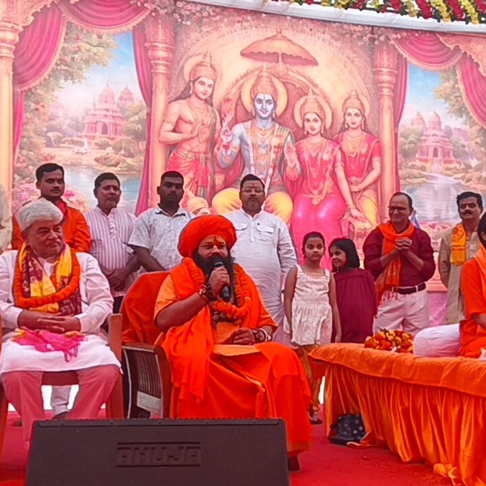 हनुमान जन्मोत्सव पर श्रीराम कथा में उमड़ा जनसैलाब:साध्वी स्मिता ने सुनाया भगवान श्रीराम के वनवास और भरत चरित्र