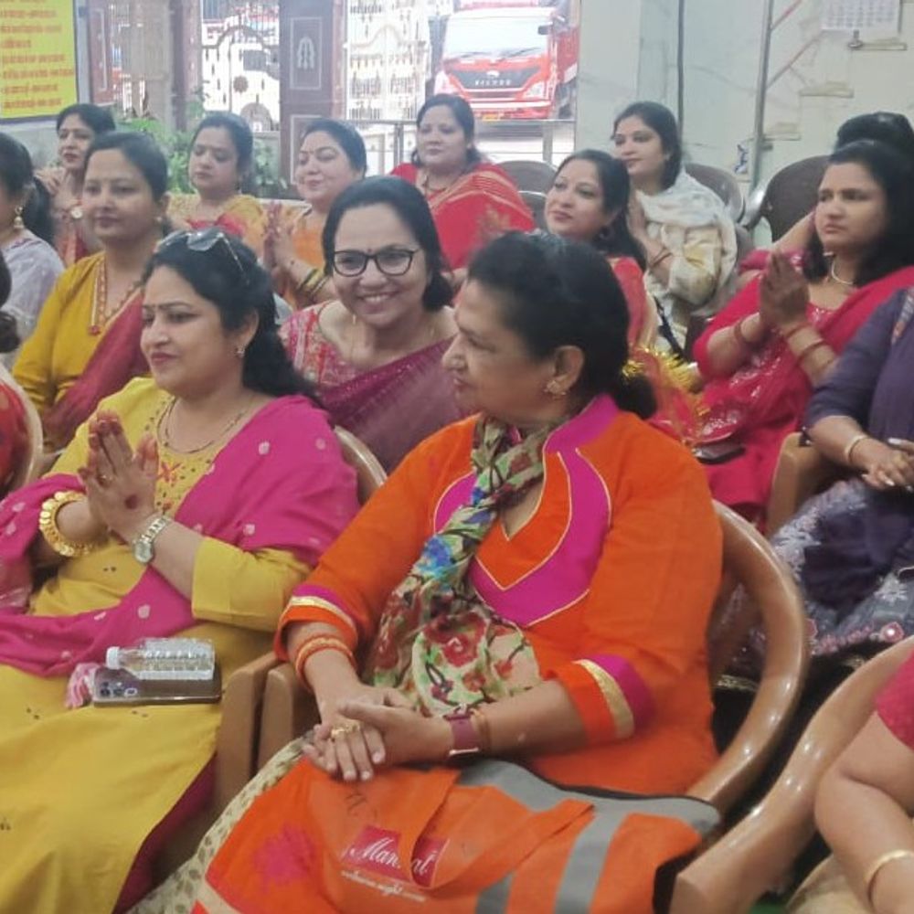 नव संवत्सर पर श्रद्धा गोल्ड स्टार मेरठ की सभा आयोजित:महाकालेश्वर मंदिर में भजन-कीर्तन से भक्तिमय हुआ माहौल