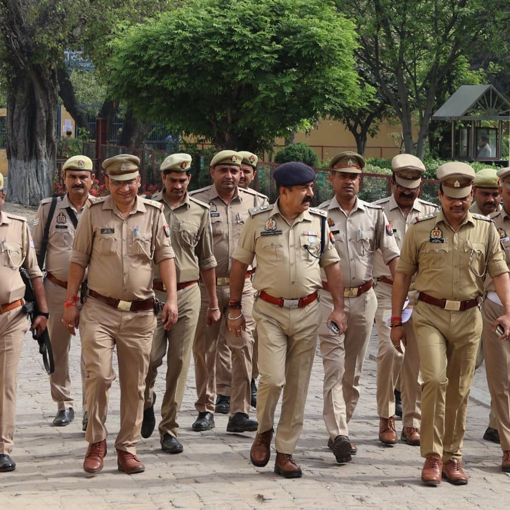 युवक के नाम से फर्जी इंस्टाग्राम आईडी बनी:मुरादाबाद की युवती पर ब्लैकमेलिंग का आरोप, शिकायत दर्ज