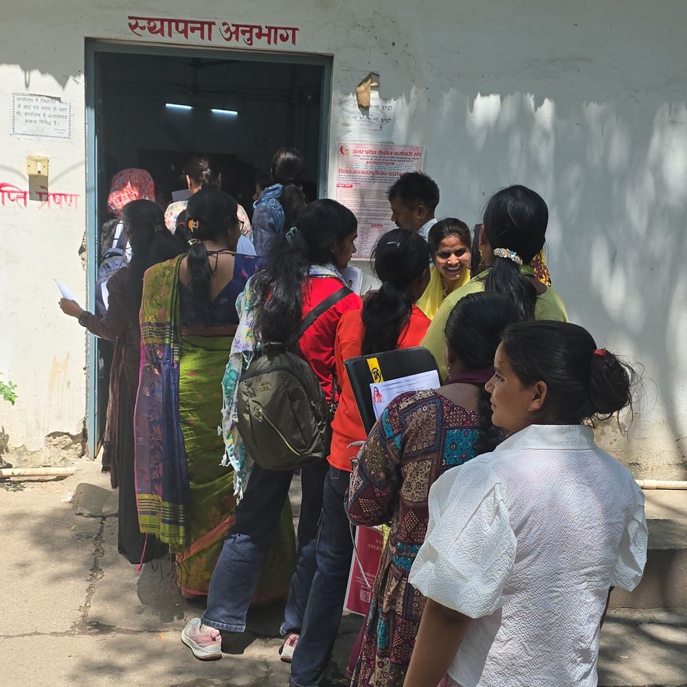 लखनऊ में आज महिला परिचालक भर्ती के लिए रोजगार मेला:सीधे अनुबंध पर होंगी नियुक्ति, पहले दिन 86 अभ्यर्थी पहुंचीं