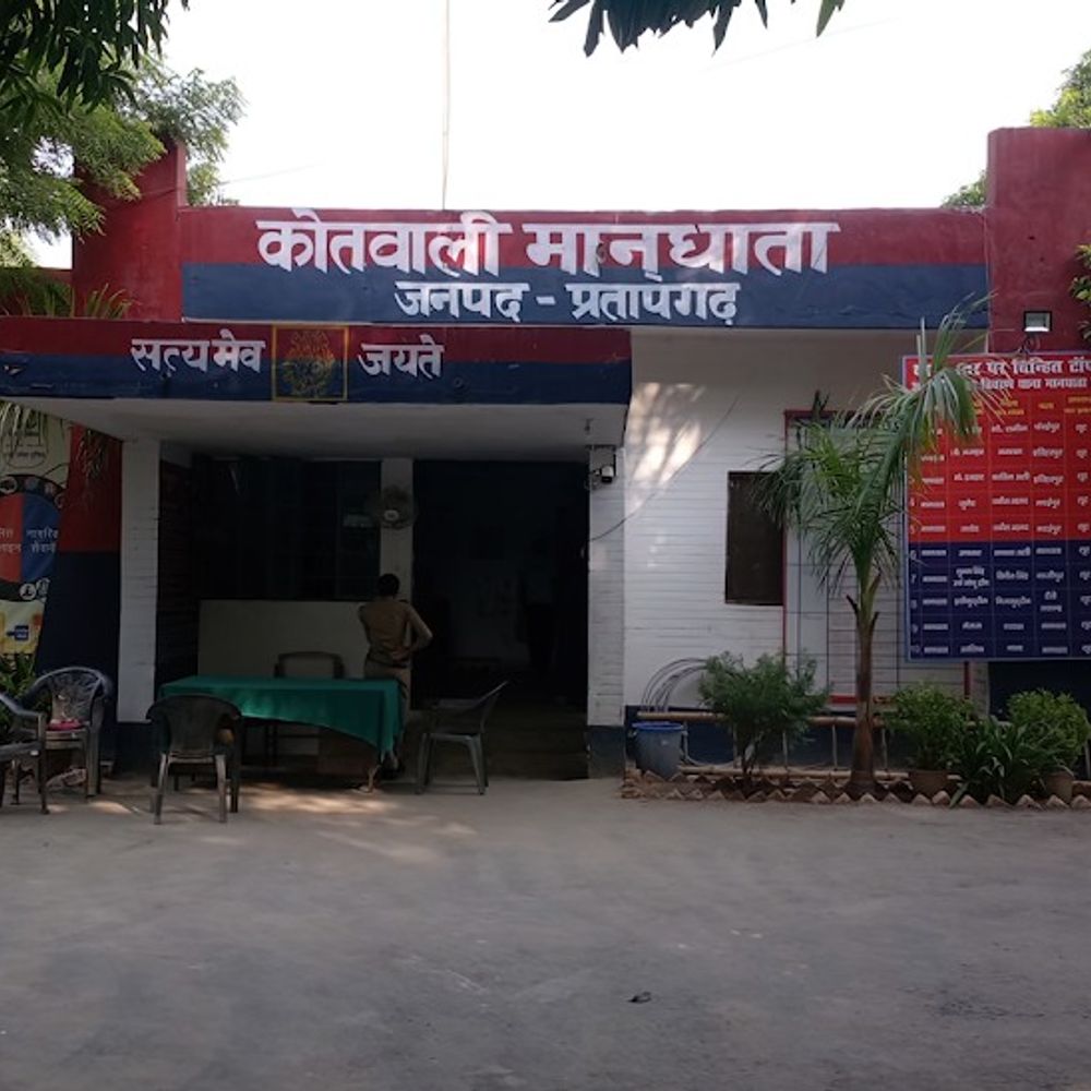 बच्चे की पिटाई का विरोध करने पर जानलेवा हमला:प्रतापगढ़ में पिता-पुत्रों का पीटकर किया अधमरा, दो आरोपी हिरासत