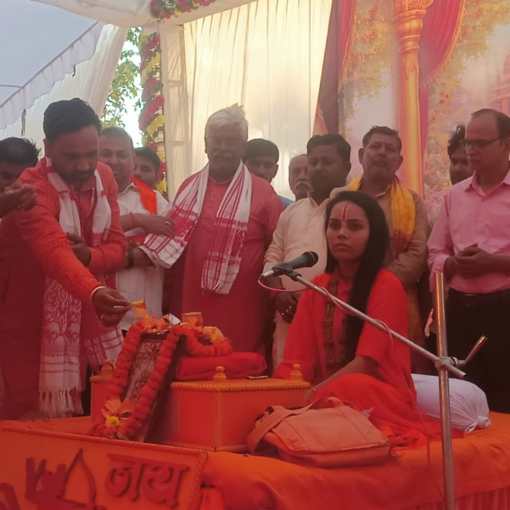 हनुमान जन्मोत्सव पर उमड़ा श्रद्धालुओं का सैलाब:साध्वी स्मिता ने कहा- हनुमान जी सेवा, निष्ठा और समर्पण के सर्वोच्च प्रतीक